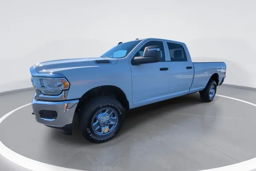 2023 Ram 2500 Tradesman photo 1