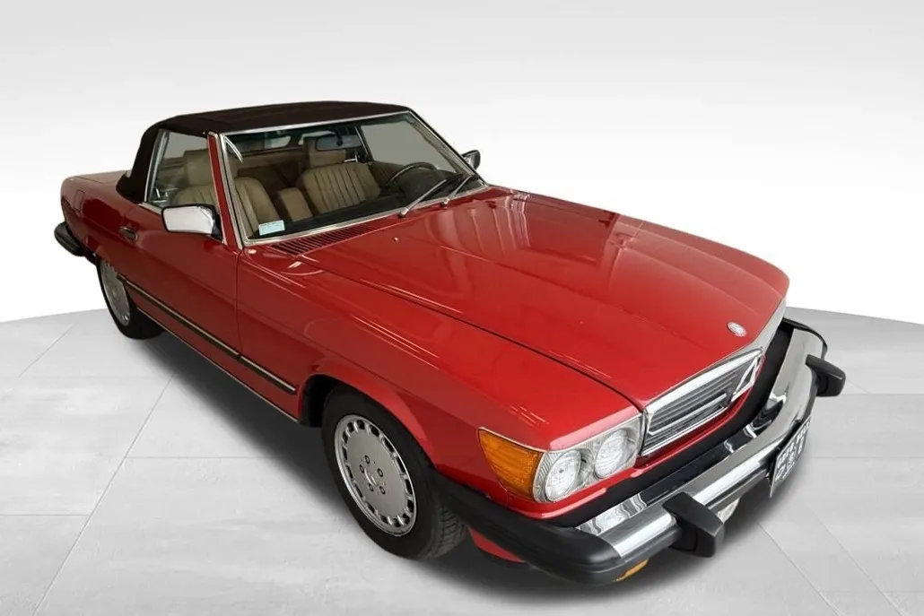 1988 Mercedes Benz 560 photo 1