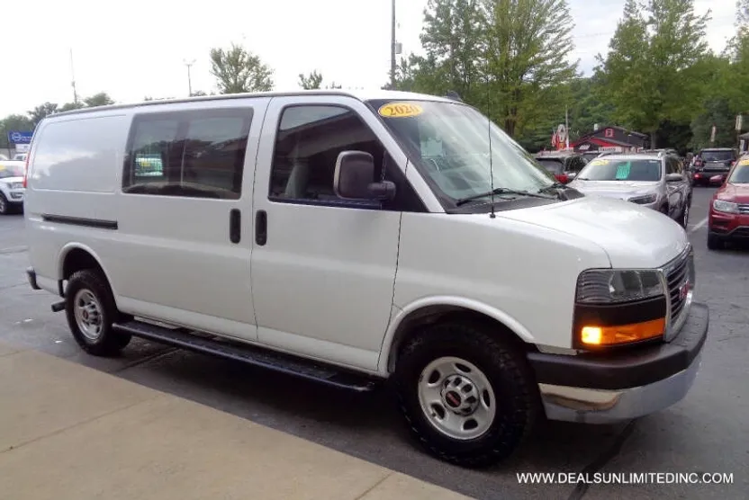 2020 Gmc Savana 2500 Cargo photo 1