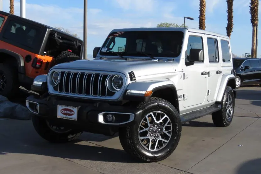 2024 Jeep Wrangler Sahara photo 1