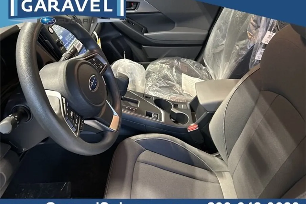2025 Subaru Impreza Base photo 1