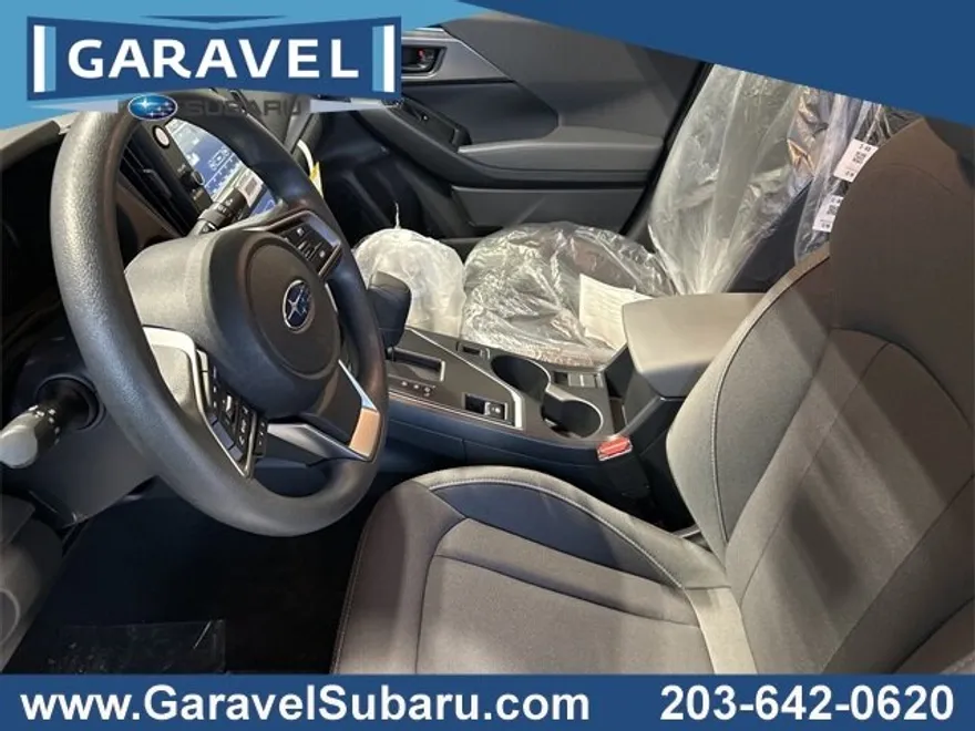 2025 Subaru Impreza Base photo 1