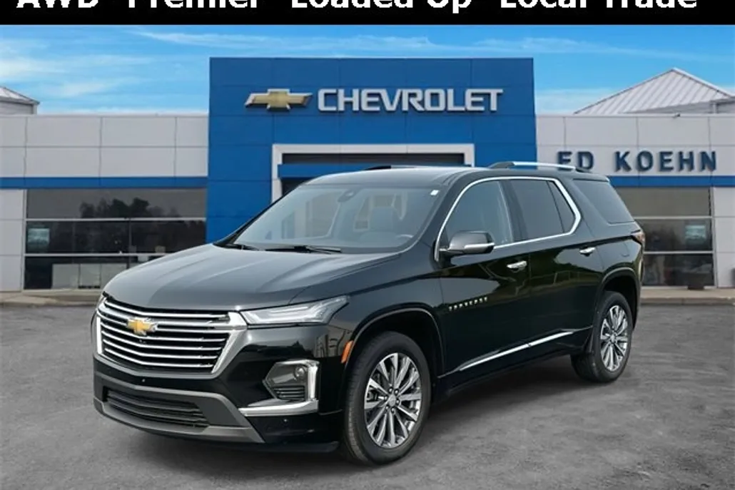 2023 Chevrolet Traverse Premier photo 1