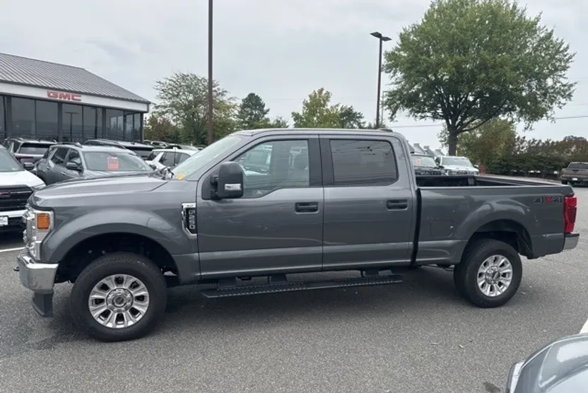 2022 Ford F-250 photo 1