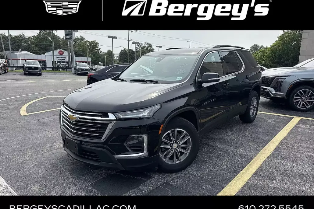2023 Chevrolet Traverse Cloth photo 1