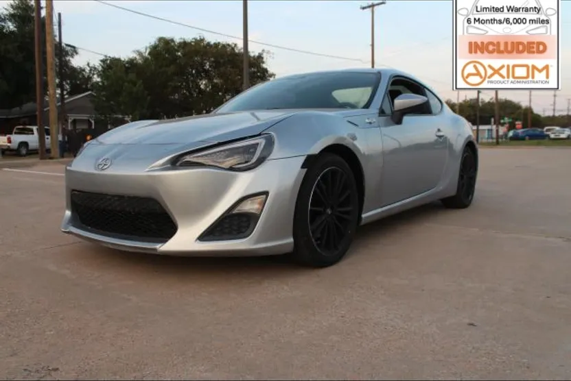 2016 Scion FR-S photo 1
