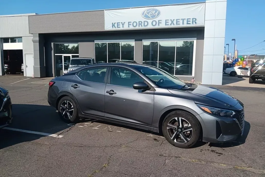 2024 Nissan Sentra SV photo 1