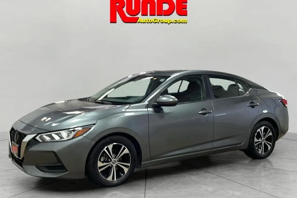 2023 Nissan Sentra SV photo 1