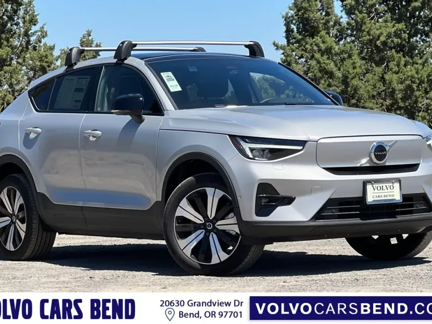 2023 Volvo C40 Recharge Plus photo 1