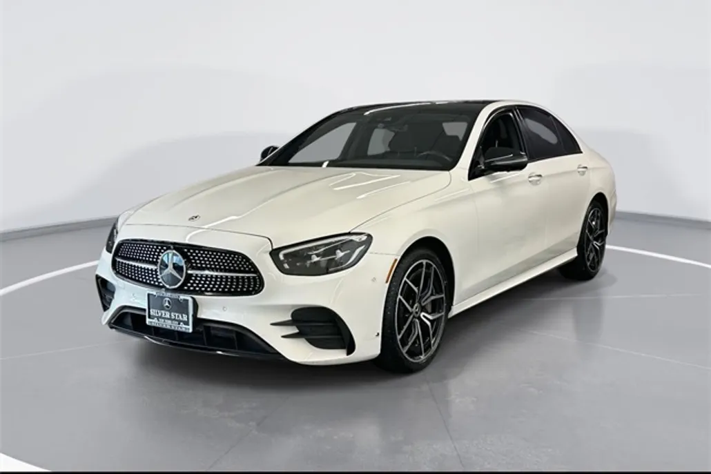 2023 Mercedes Benz E 450 4MATIC photo 1
