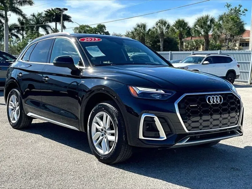 2023 Audi Q5 45 S line Premium photo 1