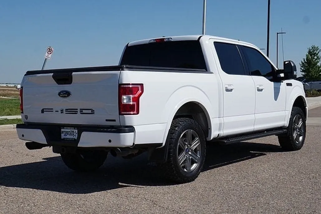 2020 Ford F-150 XLT photo 1