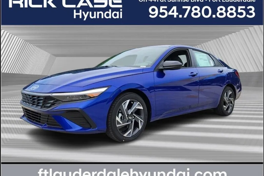 2025 Hyundai Elantra SEL Sport photo 1