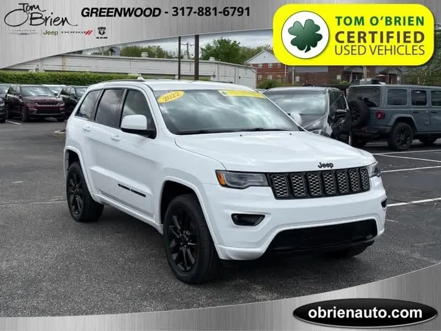 2022 Jeep Grand Cherokee Laredo X photo 1
