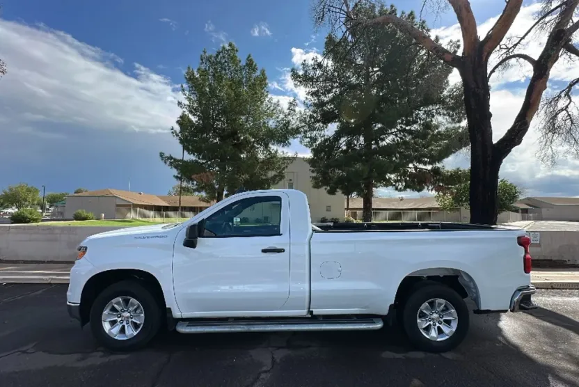 2024 Chevrolet Silverado 1500 Work Truck photo 1