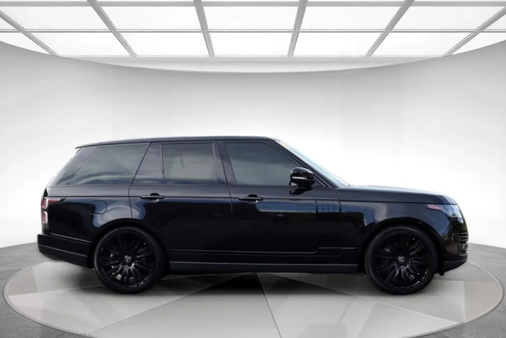 2018 Land Rover Range Rover SuperCharged HSE photo 1