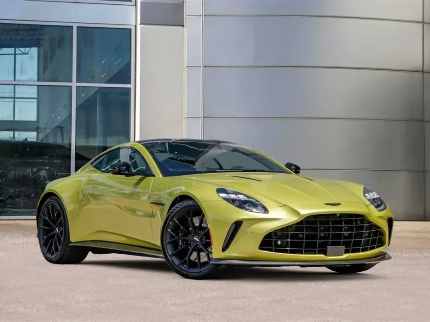 2025 Aston Martin Vantage photo 1