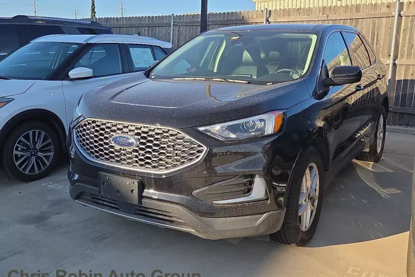 2024 Ford Edge SEL photo 1