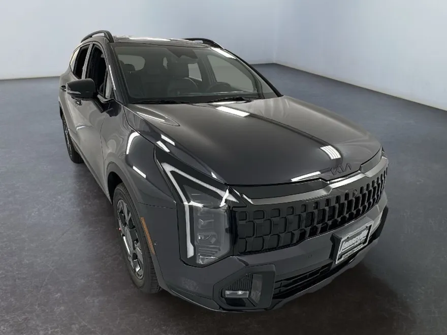 2026 Kia Sportage X-Line photo 1