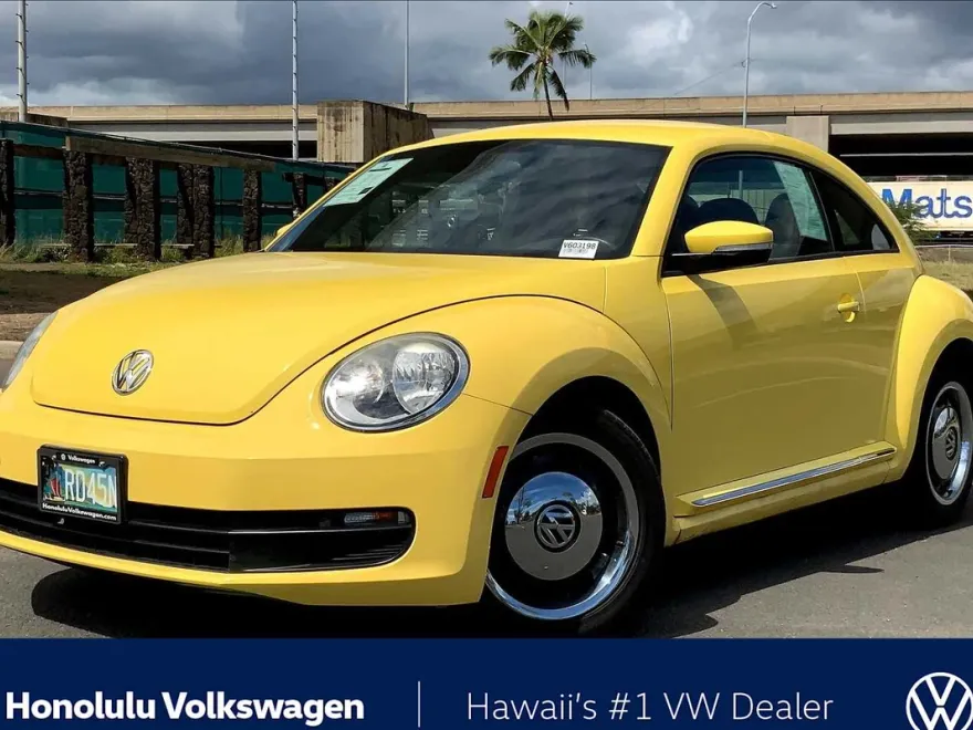 2013 Volkswagen Beetle 2.5L photo 1