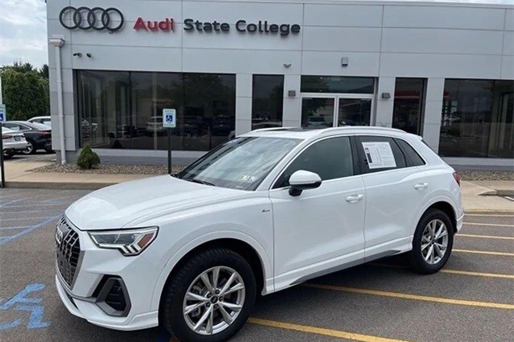 2024 Audi Q3 Premium S line photo 1