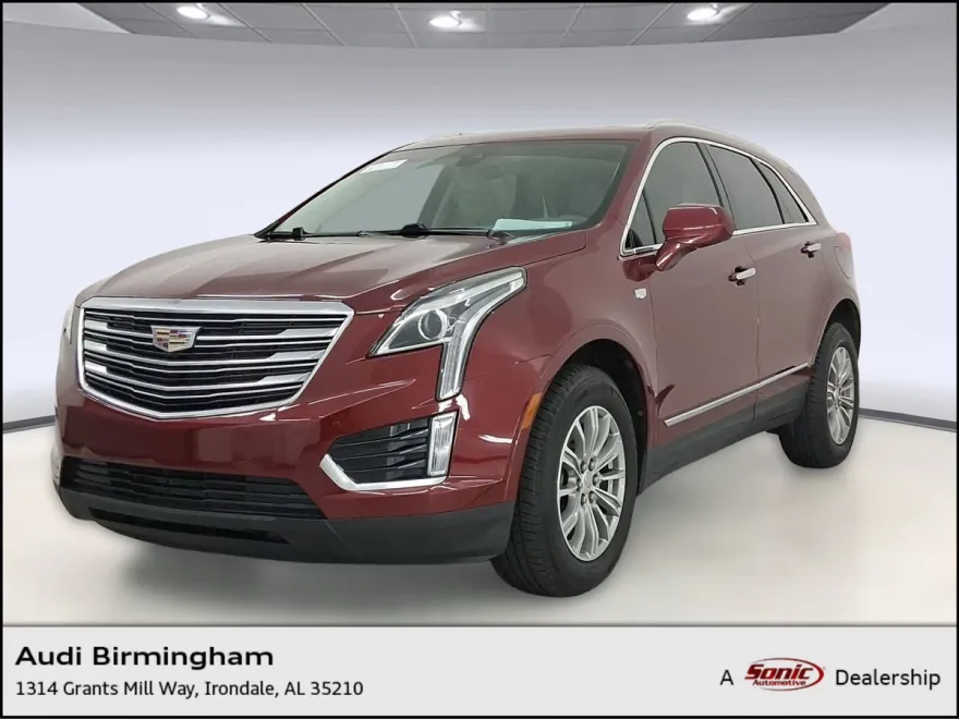 2017 Cadillac XT5 Luxury photo 1