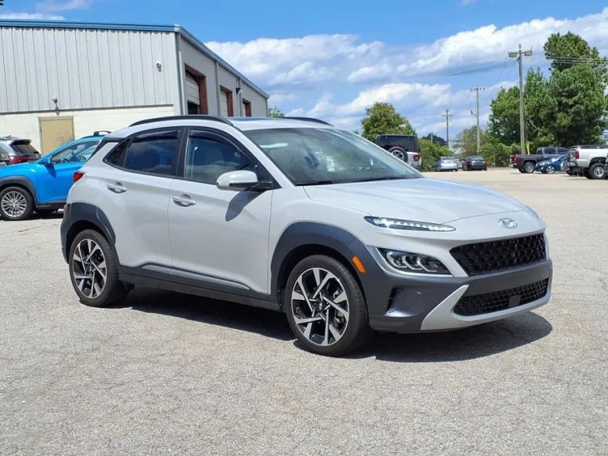 2023 Hyundai Kona Limited photo 1