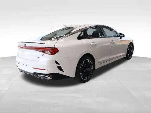 2021 Kia K5 GT-Line photo 4