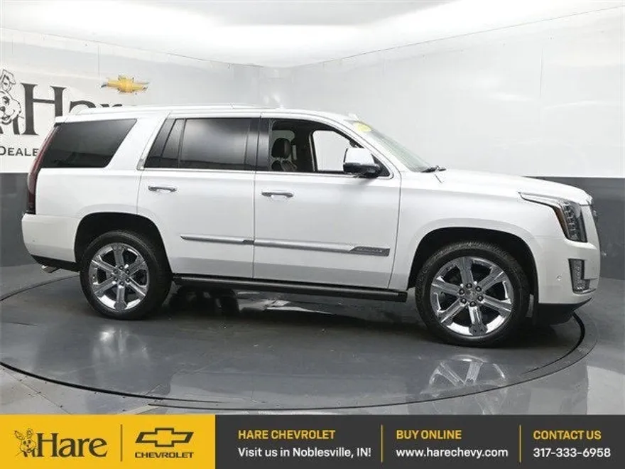 2017 Cadillac Escalade Premium Luxury photo 1
