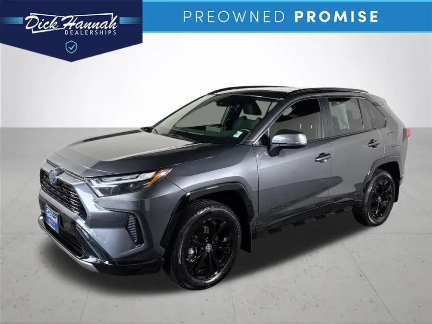 2022 Toyota RAV4 Hybrid SE photo 1