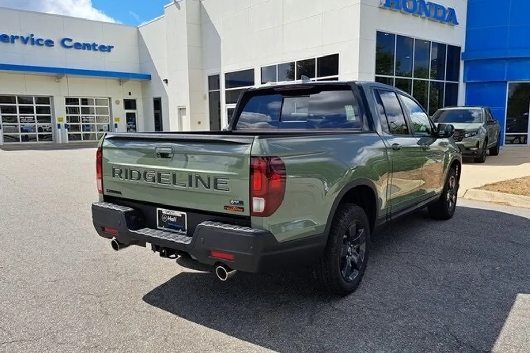 2026 Honda Ridgeline TrailSport photo 1