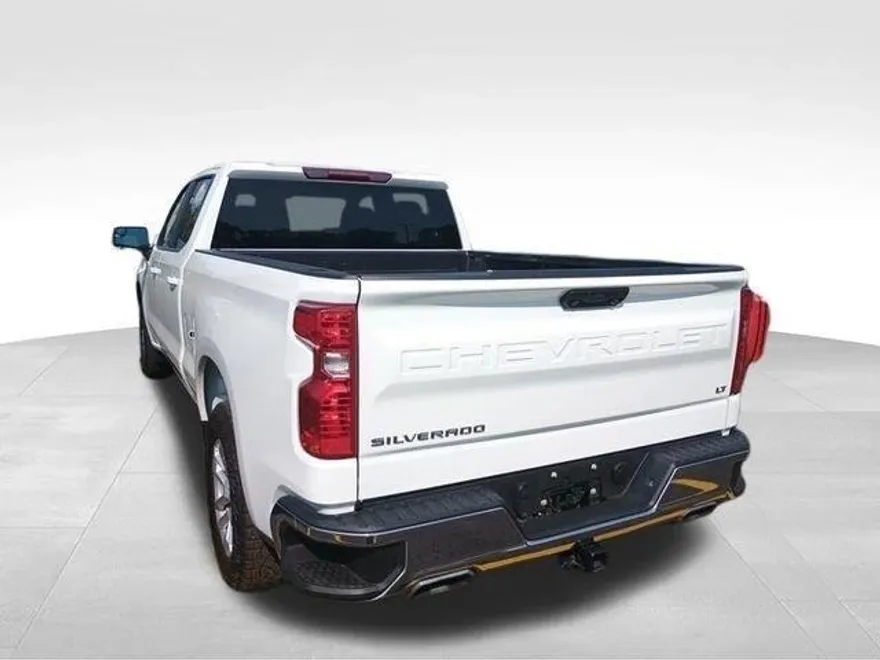 2023 Chevrolet Silverado 1500 LT photo 1