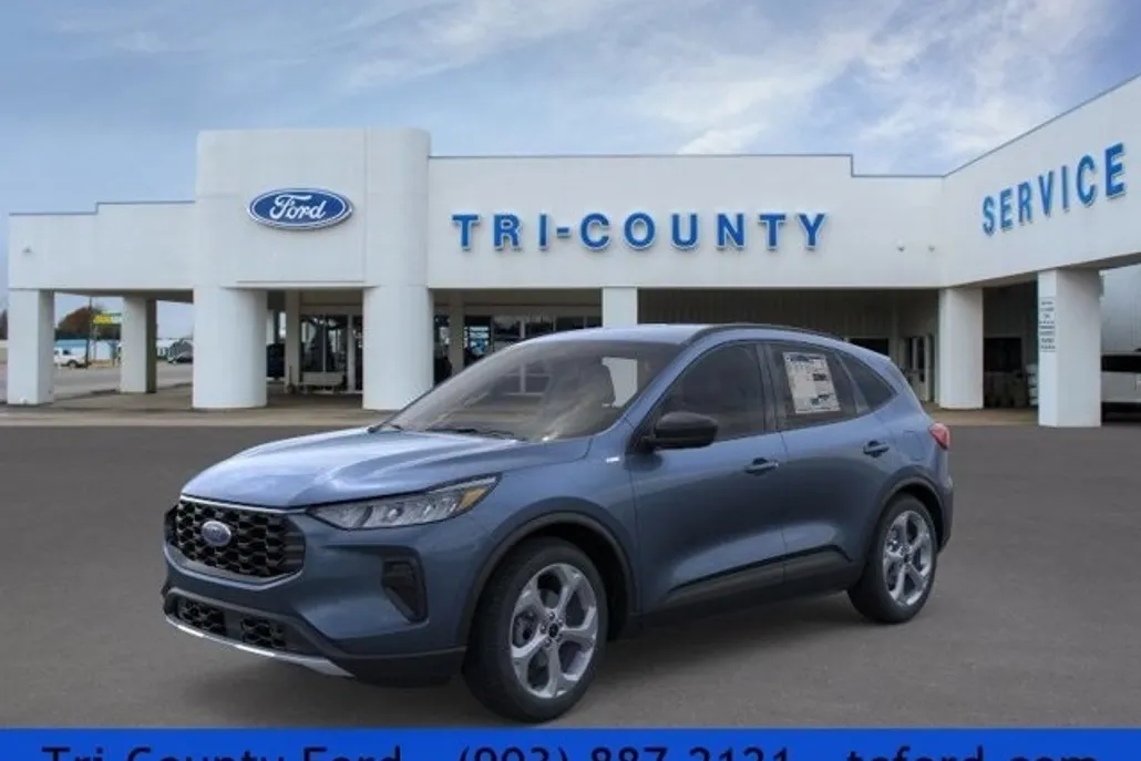 2026 Ford Escape ST-Line photo 1