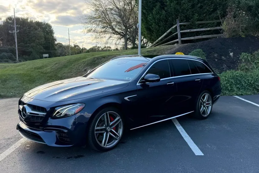 2019 Mercedes Benz E AMG 63 S 4MATIC photo 1