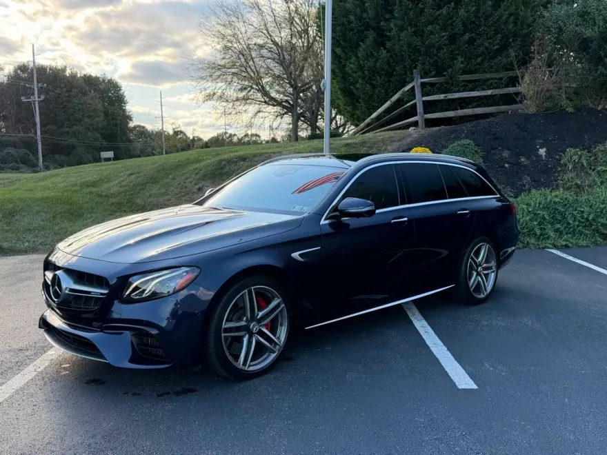 2019 Mercedes Benz E AMG 63 S 4MATIC photo 1