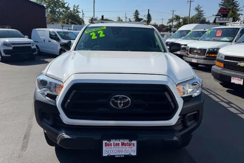 2022 Toyota Tacoma Access Cab SR photo 1