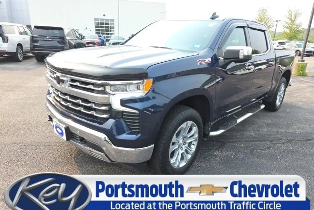2022 Chevrolet Silverado 1500 LTZ photo 1