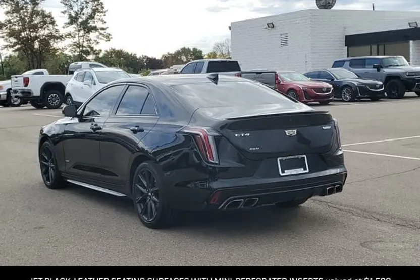 2023 Cadillac CT4 photo 1
