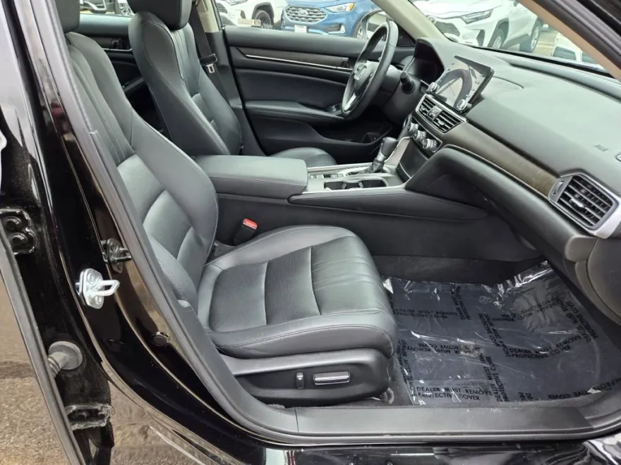 2022 Honda Accord EX-L photo 1