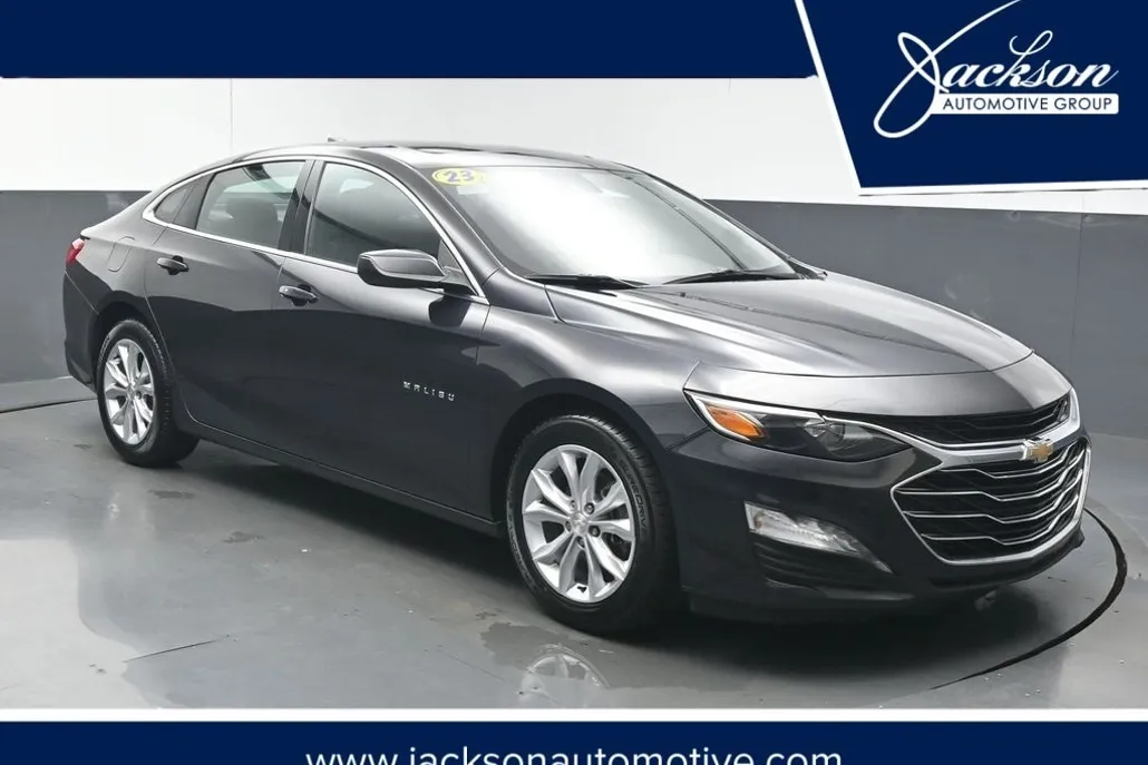 2023 Chevrolet Malibu 1LT photo 1