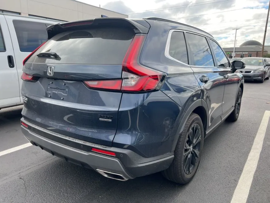 2025 Honda CR-V Hybrid Sport Touring photo 1