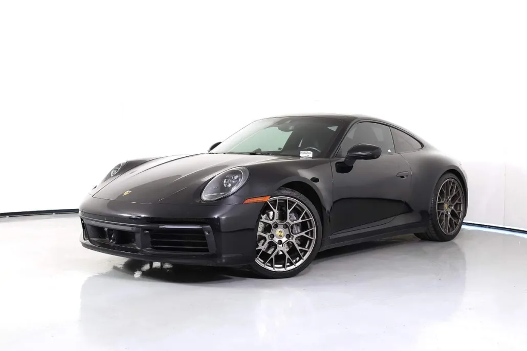 2021 Porsche 911 4 photo 1