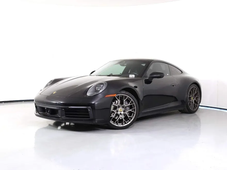 2021 Porsche 911 4 photo 1