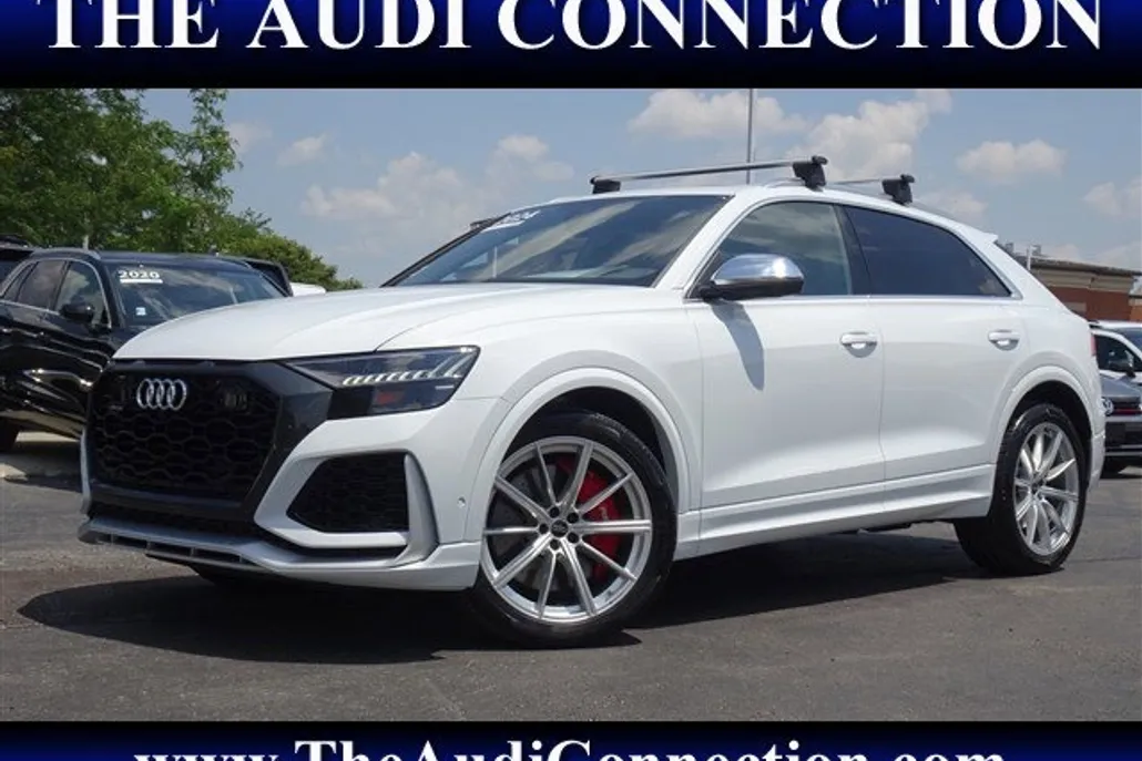 2024 Audi RS Q8 photo 1