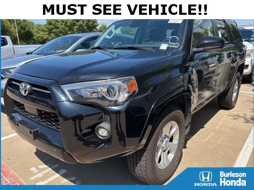 2024 Toyota 4Runner SR5 photo 1