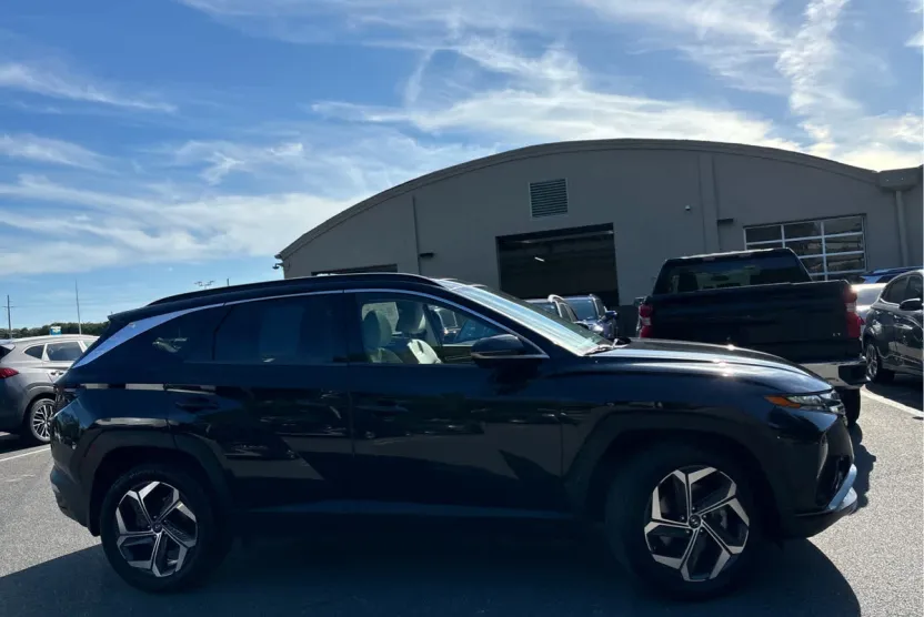 2022 Hyundai Tucson Limited photo 1