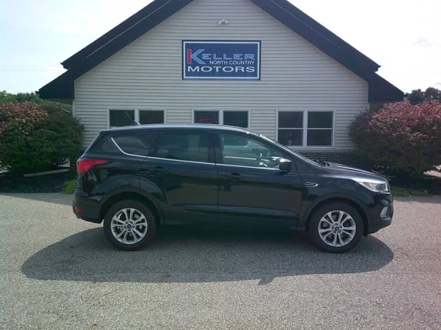 2019 Ford Escape SE photo 1
