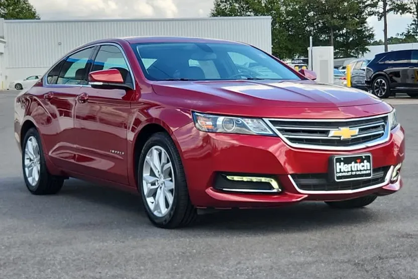 2019 Chevrolet Impala 1LT photo 1