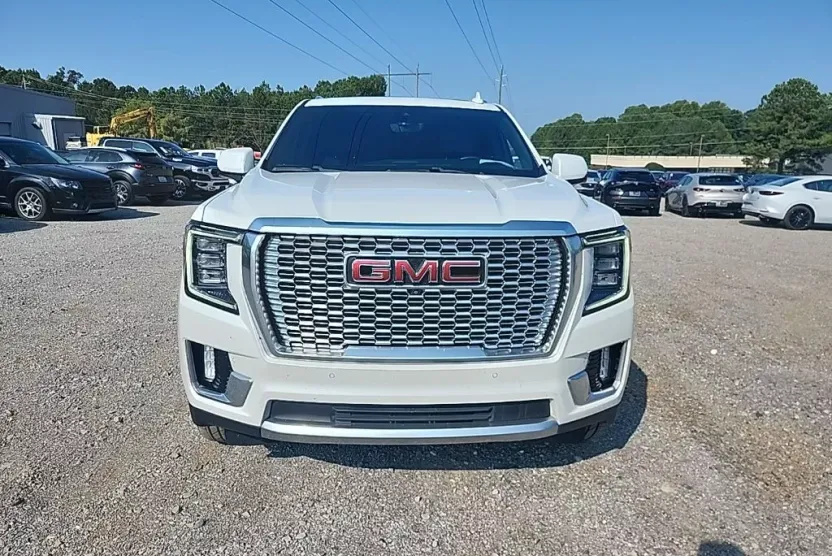 2022 Gmc Yukon XL Denali photo 1