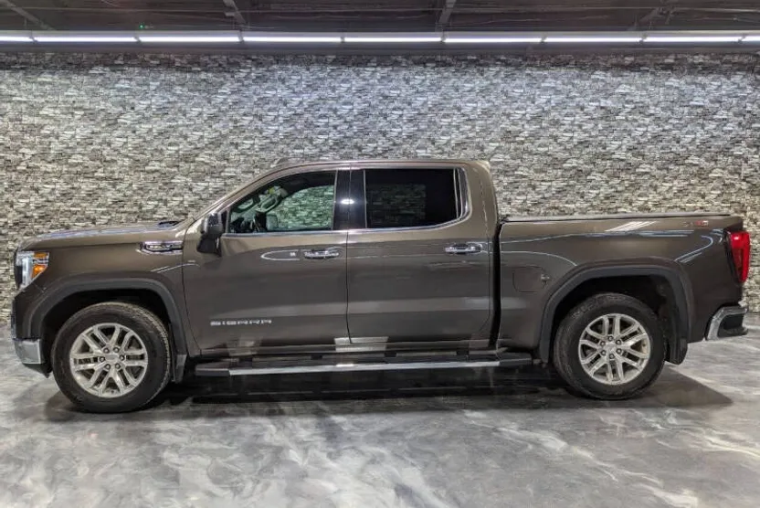 2019 Gmc Sierra 1500 SLT photo 1